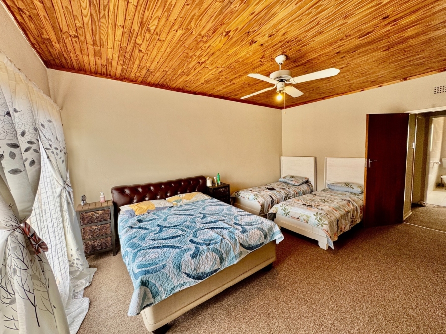 2 Bedroom Property for Sale in Potchefstroom North West